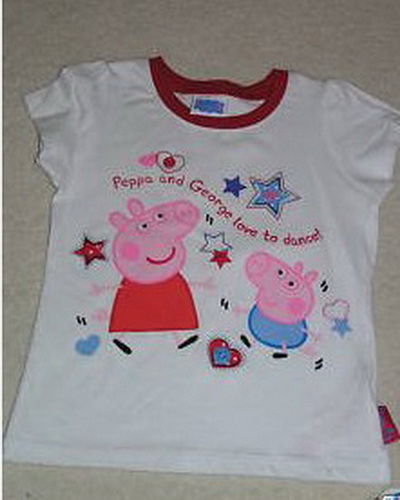 girl tees white color with two small pig - Click Image to Close